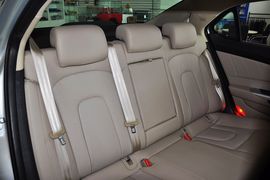 2013款北京绅宝2.0T精英版