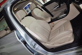 2013款北京绅宝2.0T精英版