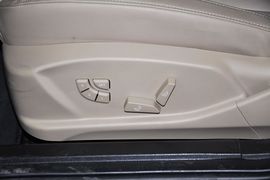 2013款北京绅宝2.0T精英版