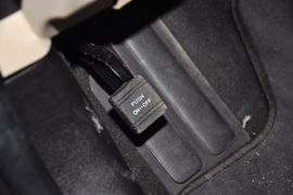 2013款北京绅宝2.0T精英版