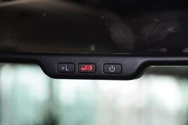 2013款北京绅宝2.0T精英版