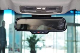 2013款北京绅宝2.0T精英版