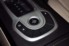 2013款北京绅宝2.0T精英版