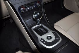 2013款北京绅宝2.0T精英版