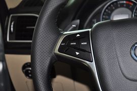 2013款北京绅宝2.0T精英版