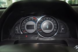 2013款北京绅宝2.0T精英版