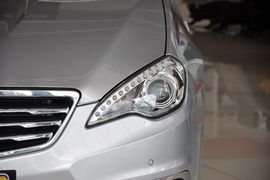 2013款北京绅宝2.0T精英版