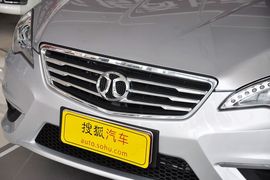2013款北京绅宝2.0T精英版