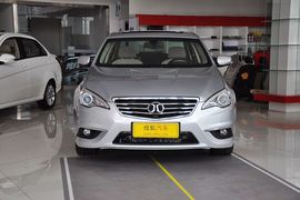 2013款北京绅宝2.0T精英版