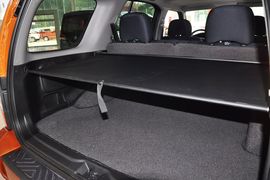 2013款日产帕拉丁2.4L手动两驱标准型