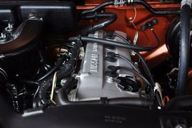 2013款日产帕拉丁2.4L手动两驱标准型