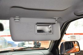 2013款日产帕拉丁2.4L手动两驱标准型