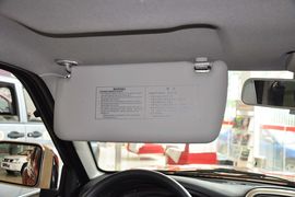 2013款日产帕拉丁2.4L手动两驱标准型