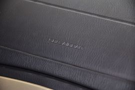 2013款日产帕拉丁2.4L手动两驱标准型