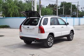 2013款起亚狮跑2.0L