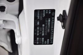 2013款起亚狮跑2.0L
