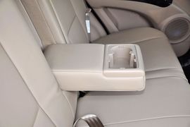 2013款起亚狮跑2.0L