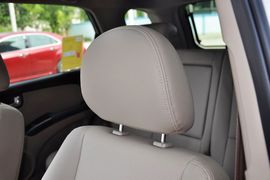 2013款起亚狮跑2.0L