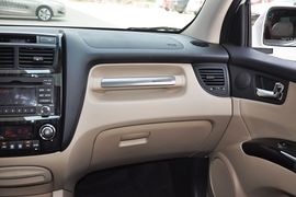 2013款起亚狮跑2.0L