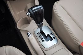 2013款起亚狮跑2.0L