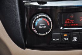 2013款起亚狮跑2.0L