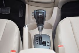2013款起亚狮跑2.0L
