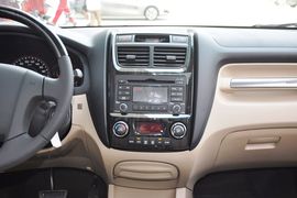 2013款起亚狮跑2.0L