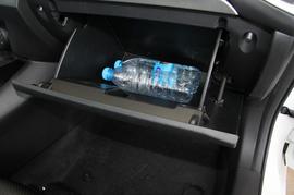 2017款马自达3昂克赛拉三厢