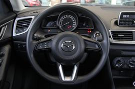 2017款马自达3昂克赛拉三厢