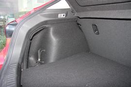 2017款马自达3昂克赛拉两厢