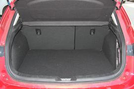 2017款马自达3昂克赛拉两厢