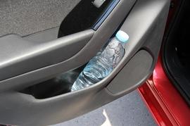 2017款马自达3昂克赛拉两厢