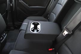 2017款马自达3昂克赛拉两厢