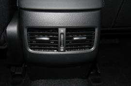 2017款马自达3昂克赛拉两厢