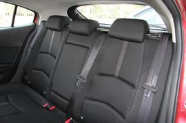 2017款马自达3昂克赛拉两厢