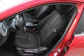 2017款马自达3昂克赛拉两厢