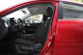 2017款马自达3昂克赛拉两厢