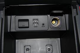 2017款马自达3昂克赛拉两厢