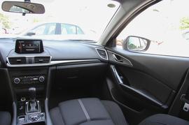 2017款马自达3昂克赛拉两厢