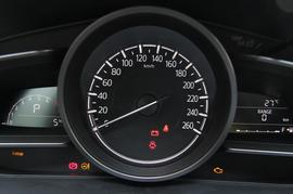 2017款马自达3昂克赛拉两厢