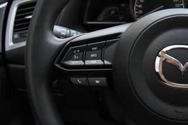 2017款马自达3昂克赛拉两厢