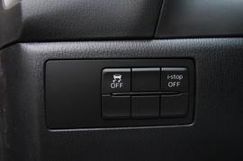 2017款马自达3昂克赛拉两厢