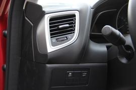 2017款马自达3昂克赛拉两厢