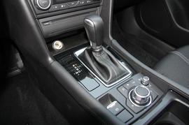 2017款马自达3昂克赛拉两厢