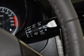 2013款海马普力马1.6L手动开拓版