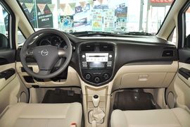 2013款海马普力马1.6L手动开拓版