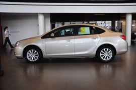 2013款别克英朗GT