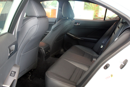 温州站雷克萨斯IS250图解