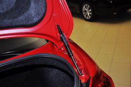 2013款英菲尼迪G25豪华运动版