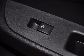 2013款英菲尼迪G25豪华运动版